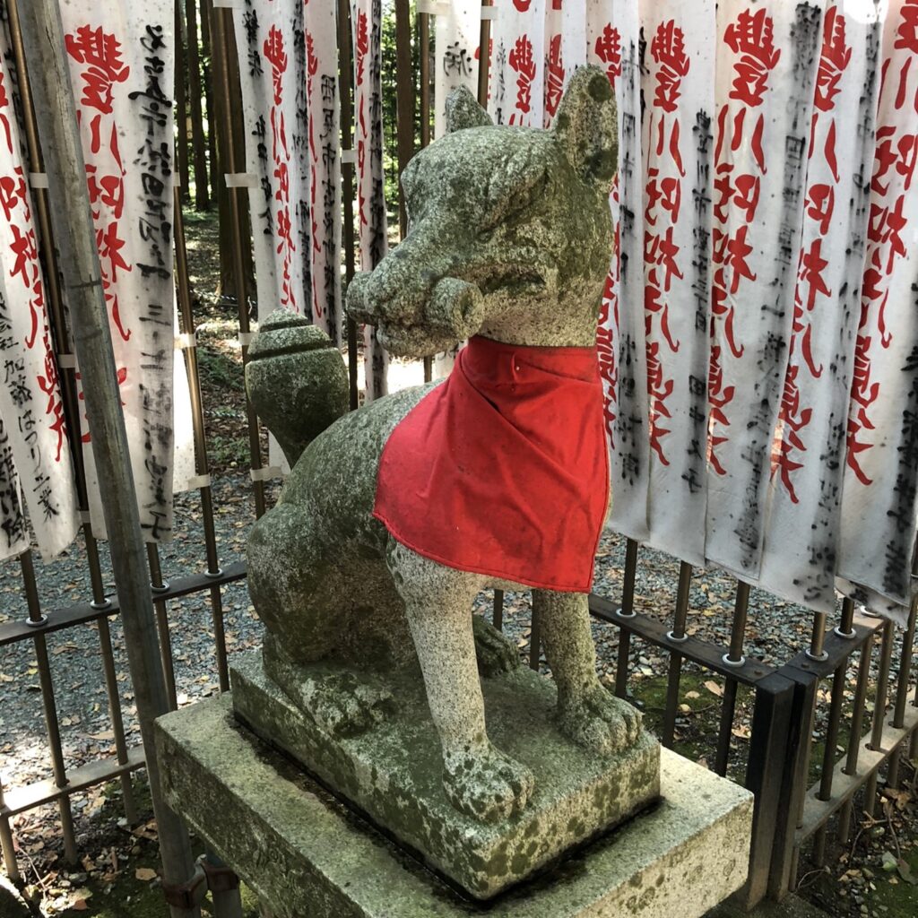 キツネ(練石製、角) 稲荷 狐 一対 お稲荷さん 石像 - 通販 - www